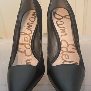 Sam Edelman black suede and leather pumps - new - size 10
